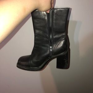 4/$35 Black heeled boots. Size 9.